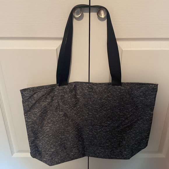 💕PINK💕by Victoria's Secret💕PINK💕
Large 🩶Gray🩶Canvas Tote/NWT - Picture 7 of 7